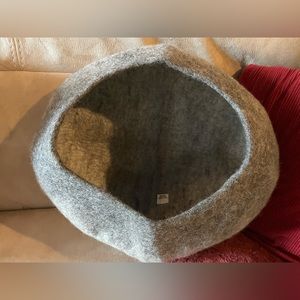 Grey Ombre Cat Cave | Pet Bed - 100% Wool